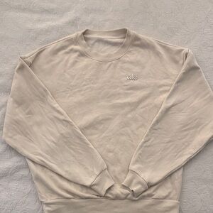 ALO Acolade crewneck pullover. Size extra small in “oat milk”